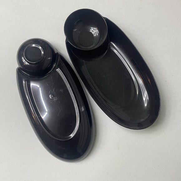 2- CHIP AND DIP SERVING TRAYS - Picture 2 of 2